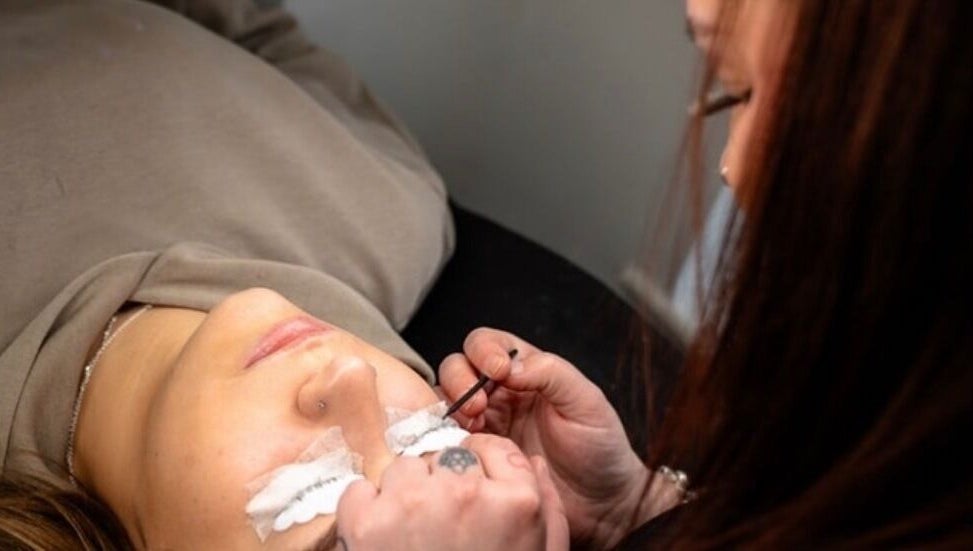 Expert lash application at Klash Beauty, Clay Cross, England, GB for full, beautiful lashes.