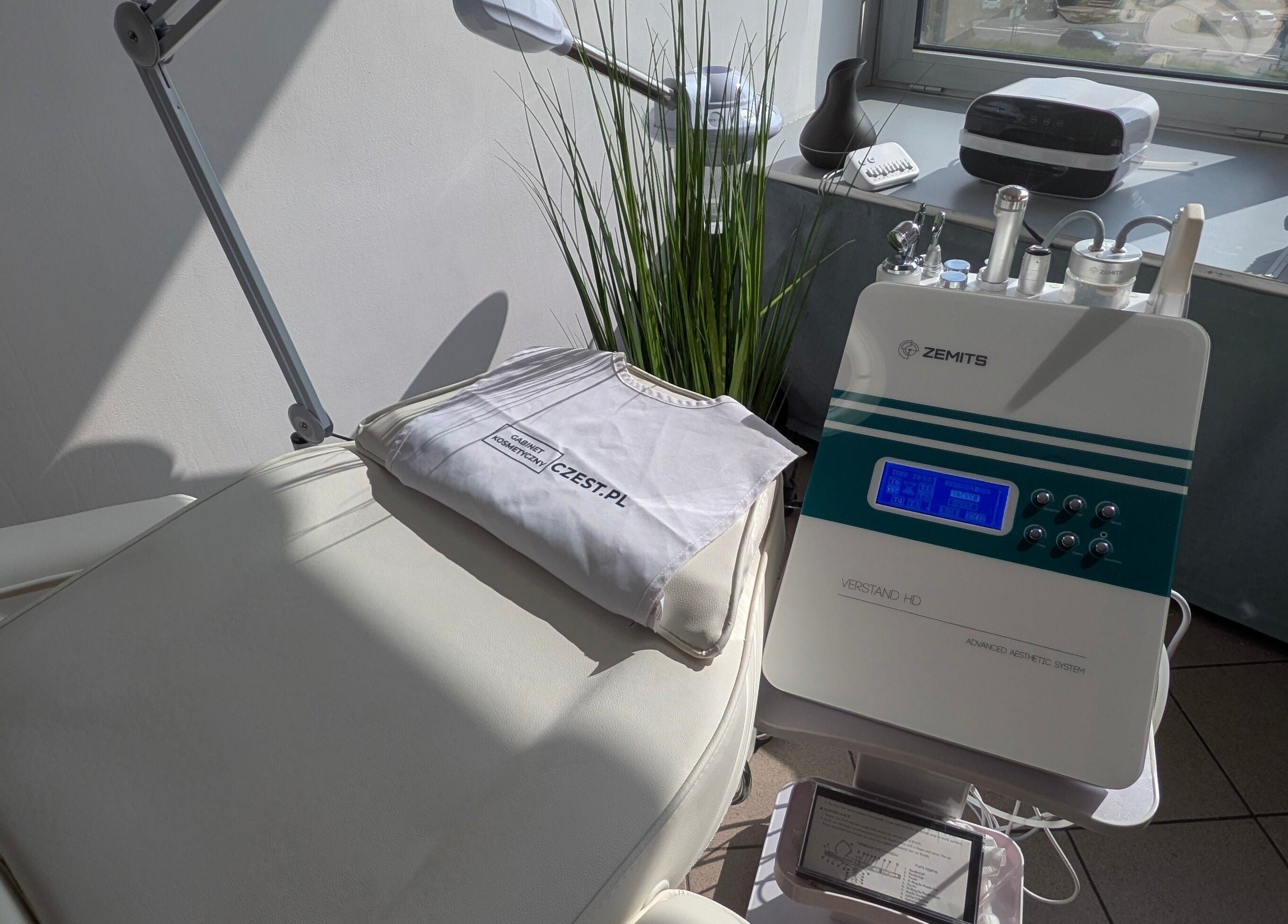 Gabinet kosmetyczny Anastasiia Drabowicz w Częstochowie z nowoczesnym sprzętem do zabiegów.