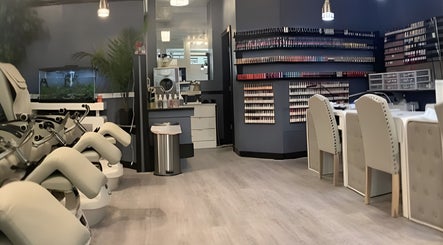 Lys Nail Salon изображение 2