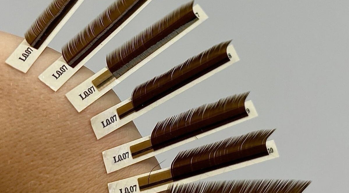 Extensions de cils premium Lashmaker.bdx à Lormont, Nouvelle-Aquitaine, FR, pour un look raffiné.