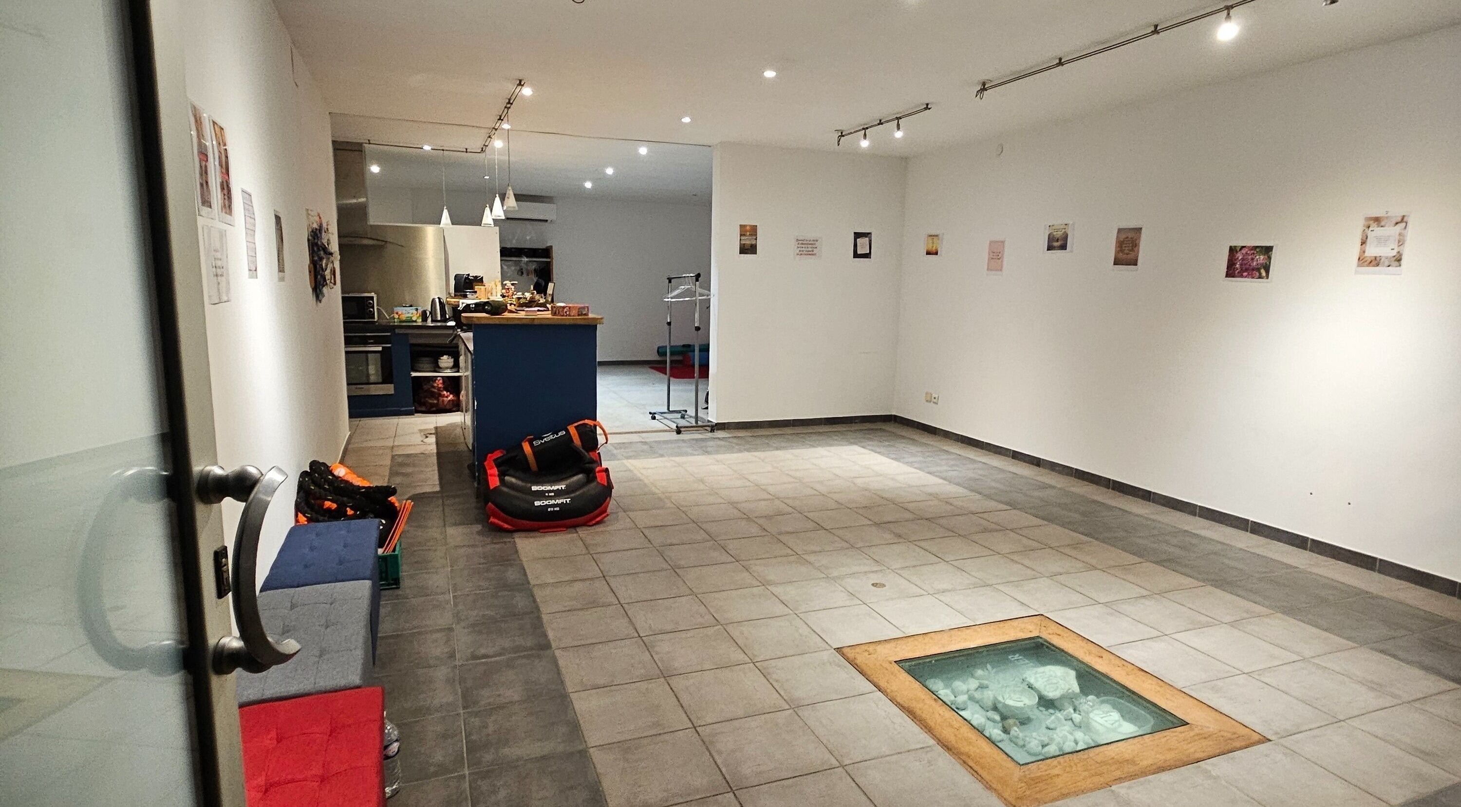 Intérieur moderne à Roya Sport Santé à Breil sur Roya, Provence-Alpes-Côte d'Azur, FR.