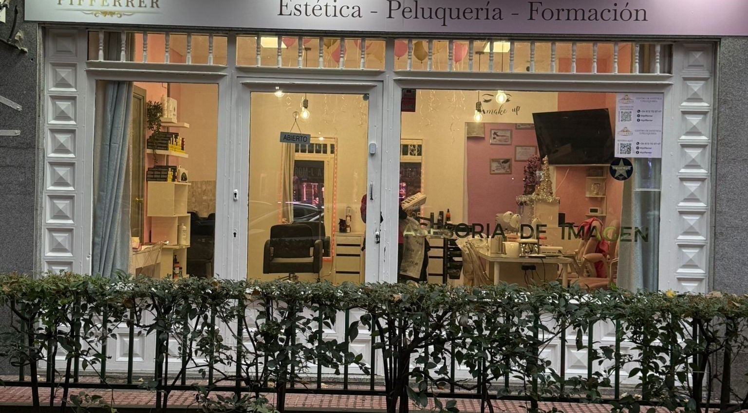 Fachada del CENTRO DE BELLEZA PIFFERRER en Alcalá De Henares, Comunidad De Madrid, ES.