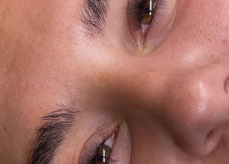 Close-up van getinte wimpers bij Jaantje’s Lash Boutique, Zutphen, Gelderland, NL.