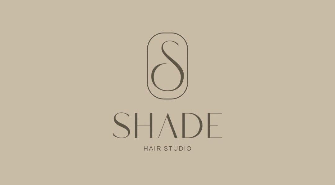 Logotipo moderno do Shade Hair em Rio De Janeiro, Rio De Janeiro, BR, com design elegante.