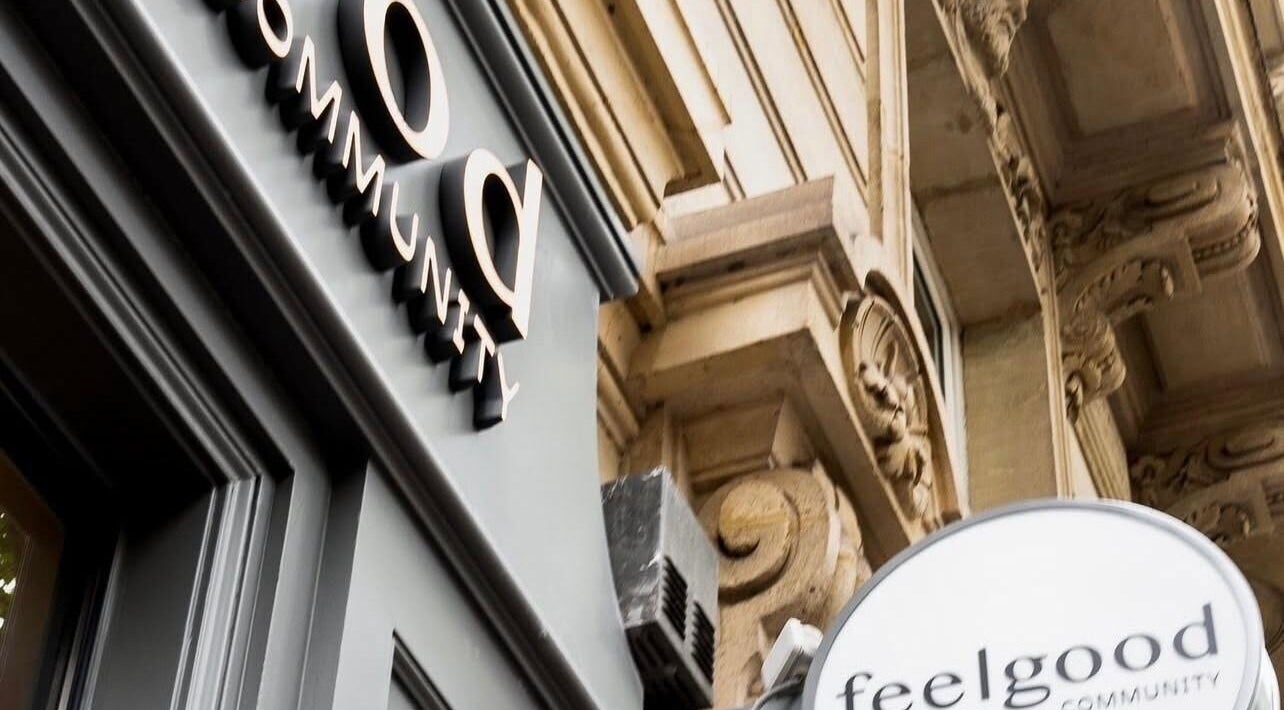 Entrée de By rama. Paris avec enseigne moderne à Paris, Île-de-France, FR.