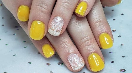 Latin Beauty Nails