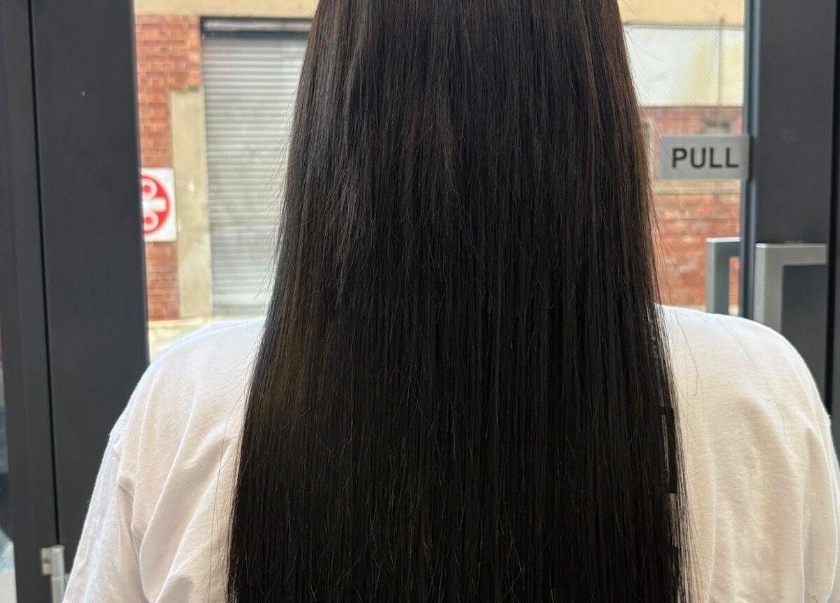 Adelaide Hair Extensions在南澳大利亚阿德莱德提供的华丽长发造型。