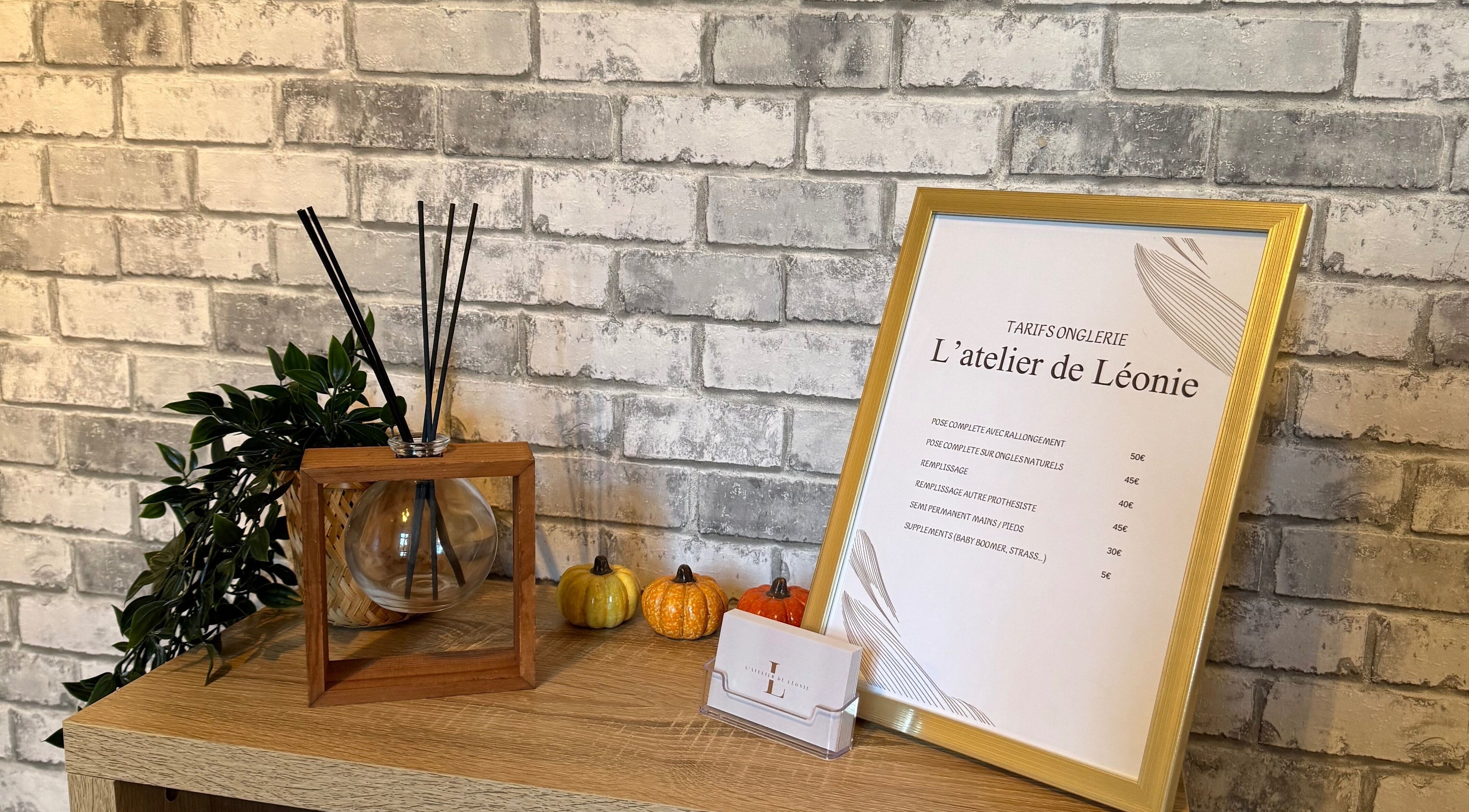 L'affichage élégant de L’atelier de Léonie à Baume-les-dames, Bourgogne-franche-comté, FR.