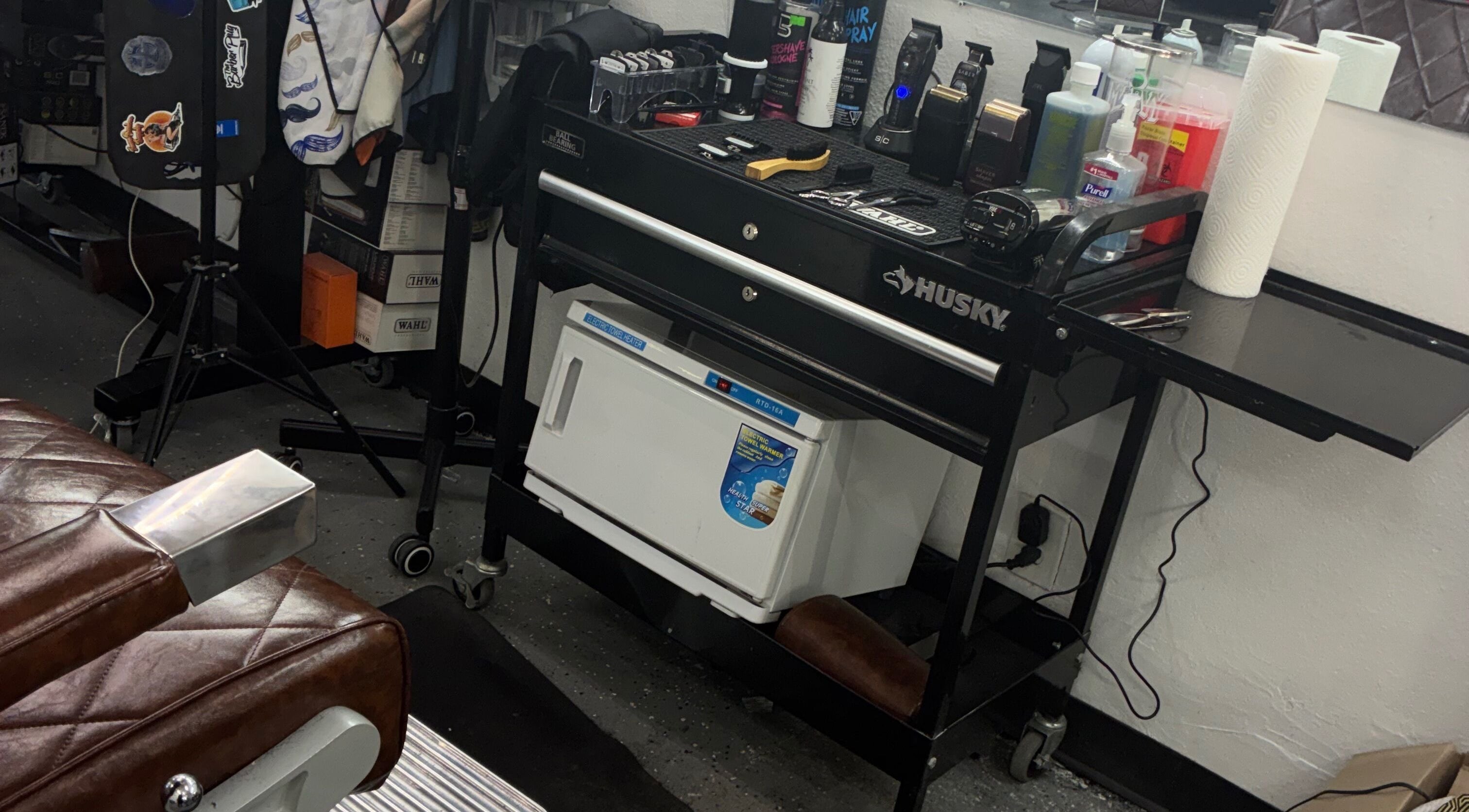 Grooming tools and products at davianscutzz in Dallas, Texas, US, showcasing professional barber essentials.