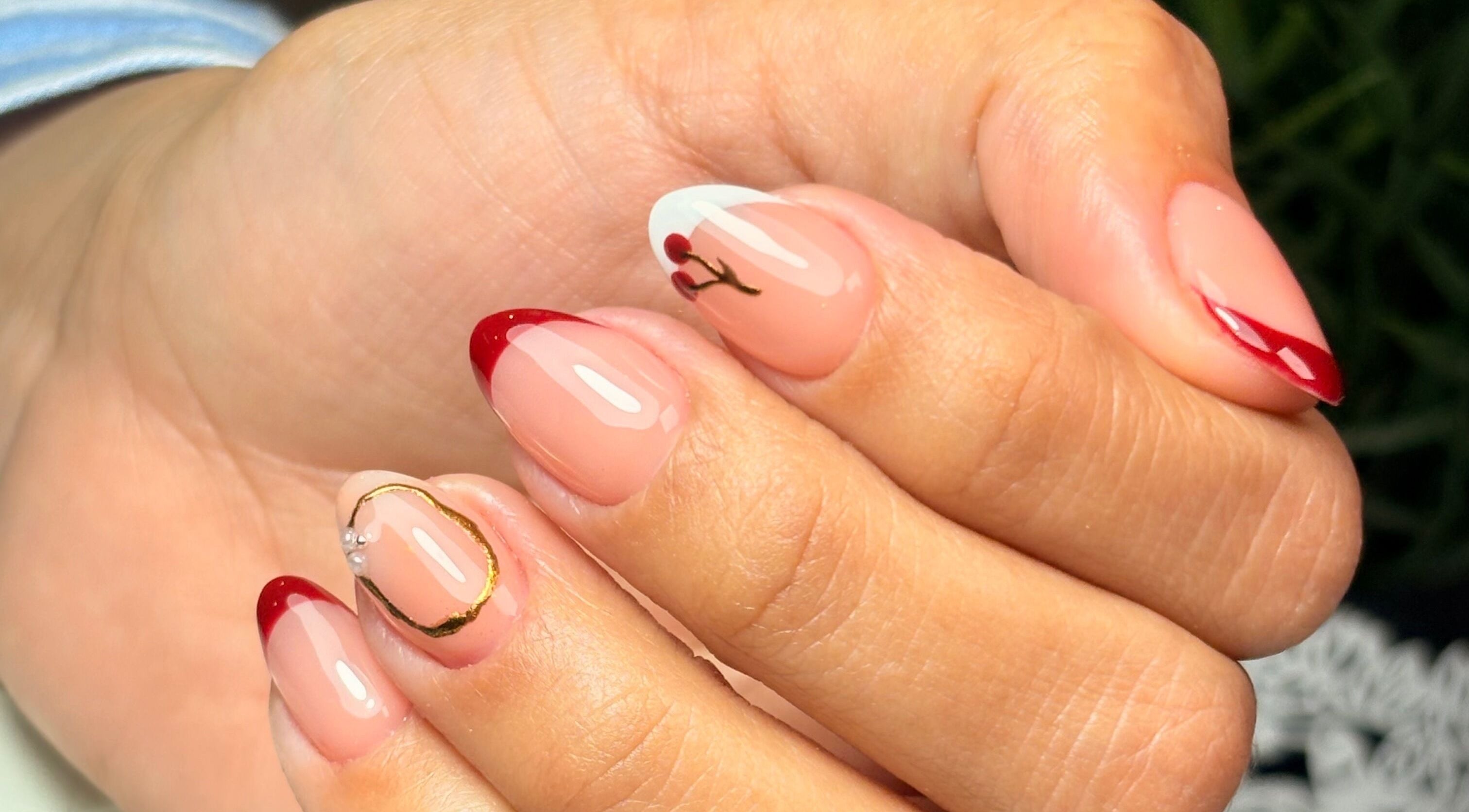 Stylish nail design with red tips at AleStudioNails, Santiago Y Zaraíche, Región De Murcia, ES.