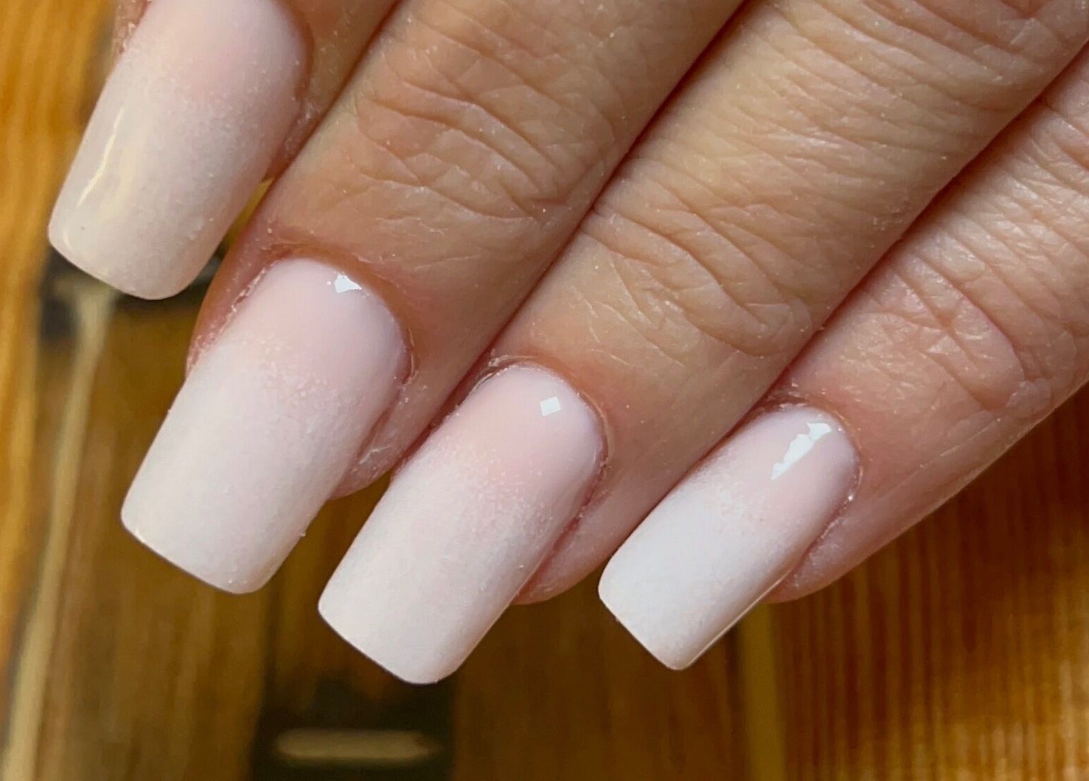 Manucure élégante à Mymy’s Nails, Le Val, Provence-alpes-côte D'azur, FR.