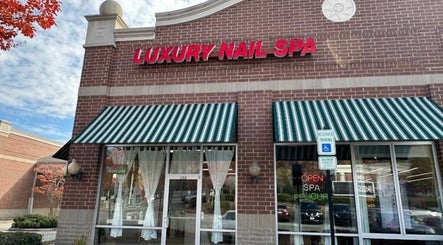 Luxury Nail Spa