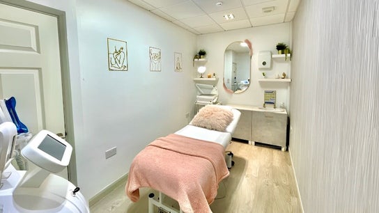 FTS Aesthetics at Flawless Advanced