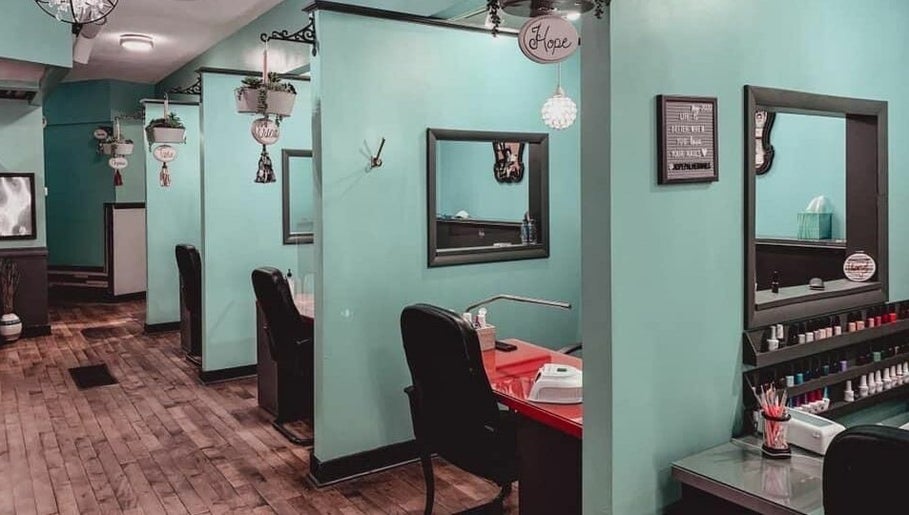 Exhale Day Spa image 1