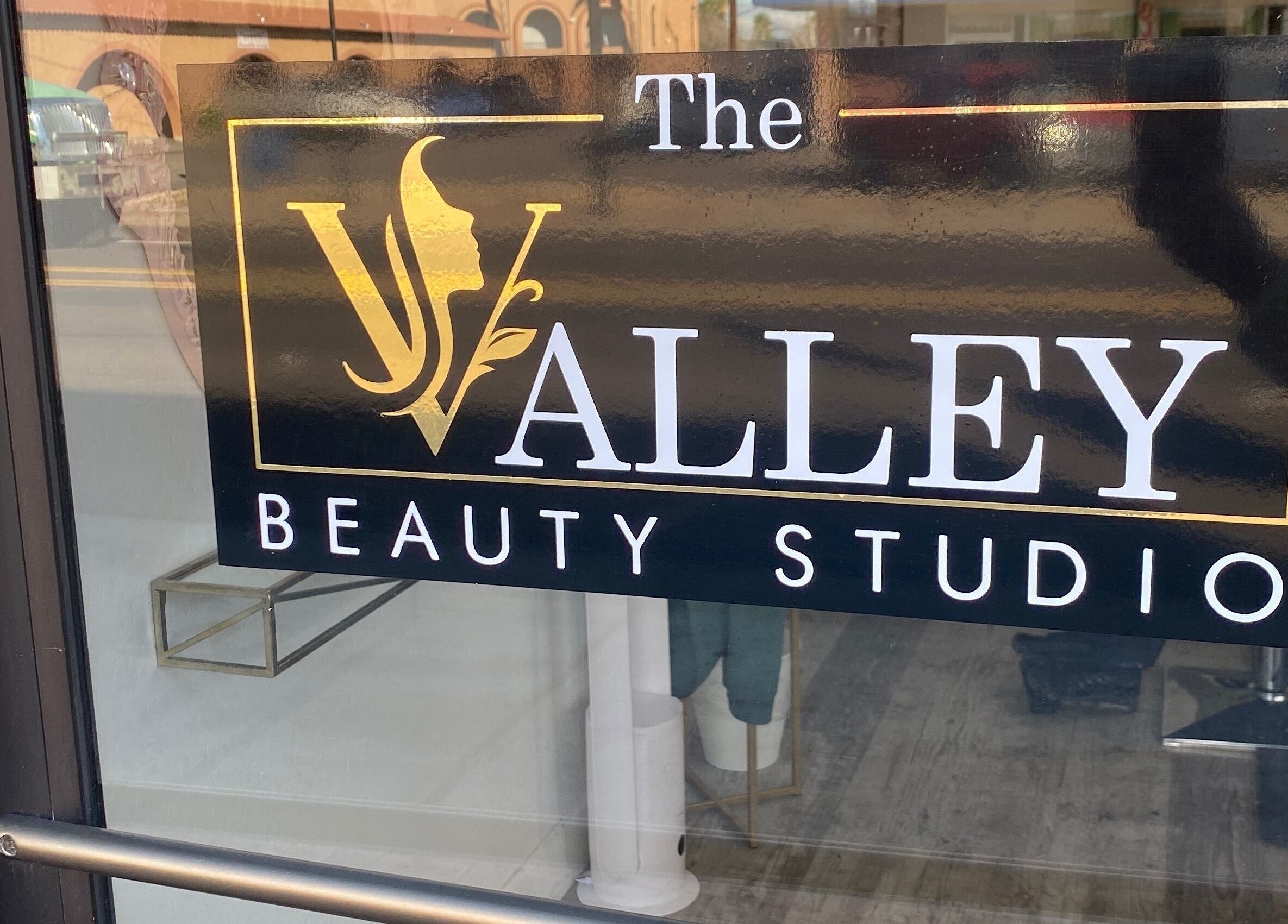 KV Skin Studio entrance sign, Glendale, Arizona, US.