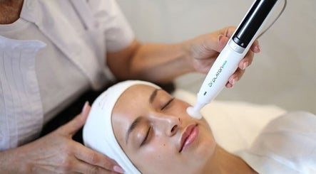 Mysa Beauty & Training- Specialist in skincare image 2