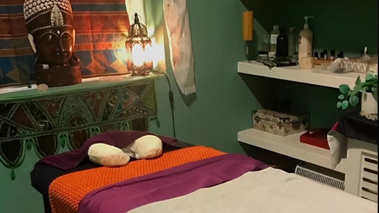 Holistic Glow Massage