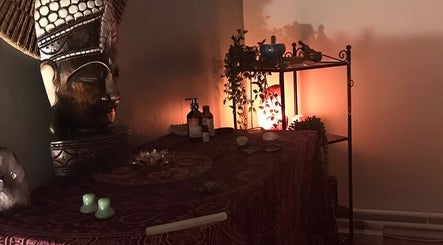 Holistic Glow Massage image 2