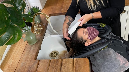 B Yo Uty Hair and Beauty Mobile Service