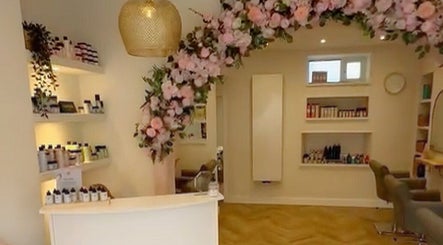 Amore Hair Boutique