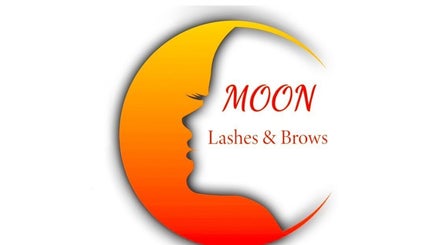 Moon Lashes & Brows