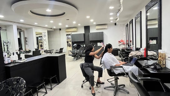 Vinnys Salon