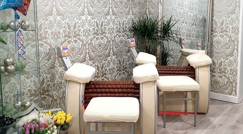 Luxurious massage chairs at Black Swan Therapy & Spa Lounge, Bognor Regis, England, GB, enhancing relaxation.