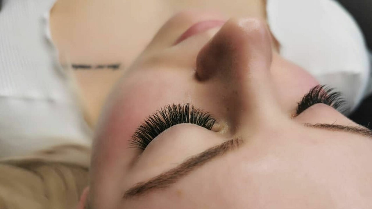 Alluring Features - Lash and Beauty - 1