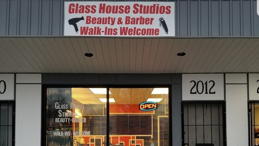 Glass House Studios – kuva 1
