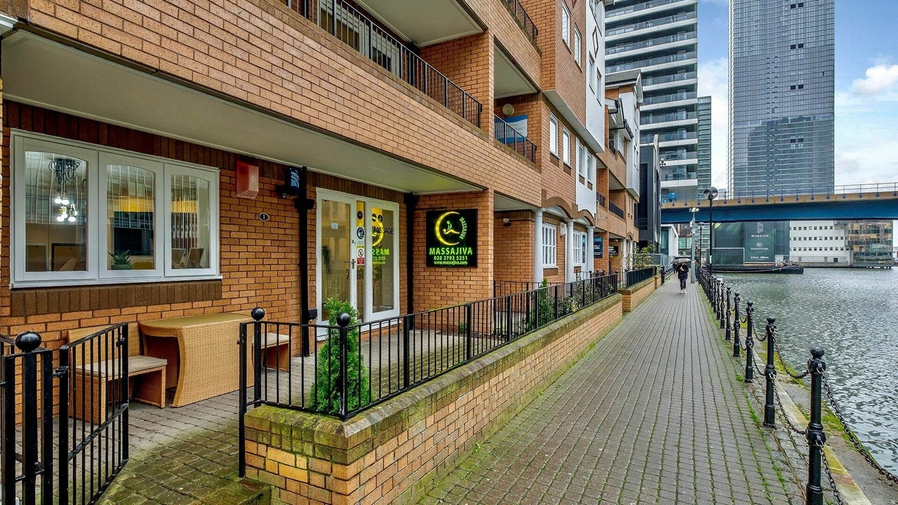MASSAJIVA, Canary Wharf Scott House, Admirals Way Suite1 London