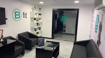 Stylish lounge at Body Fit Egypt EMS Maadi Branch in Cairo, Cairo, EG with sleek seating and decor for relaxation.