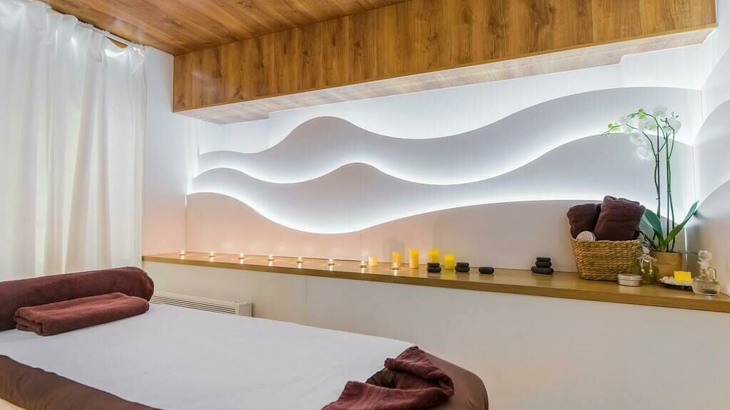 FIZ 2 - Massage and Laser Center | SERDIKA | LAVELE 11 - 1