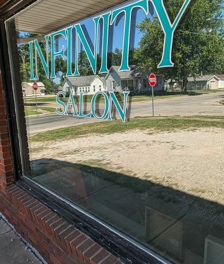 Fades and Finery/ Infinity imej 2