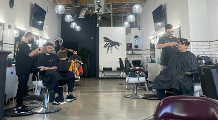 Image de Buzzed Barbers Glendale 2