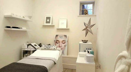 No.48 Beauty image 3