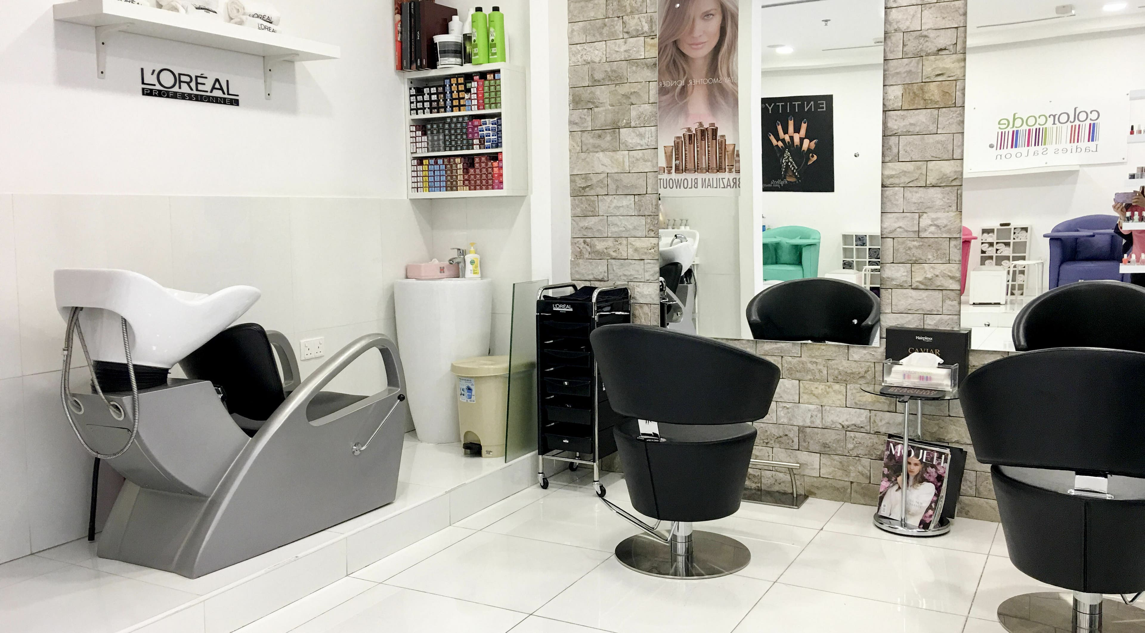 Spacious beauty salon at Colorcode Emirates Garden 2 Jumeirah Village Circle, Dubai, Dubai, AE.