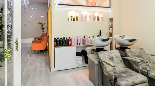 Trends Aesthetic Beauty Salon