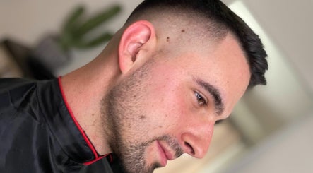The Gemini Barber image 2