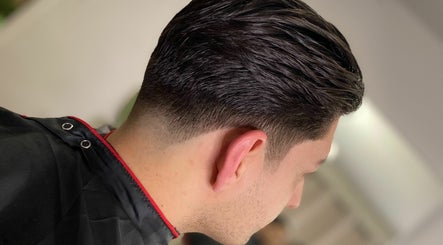 The Gemini Barber image 3