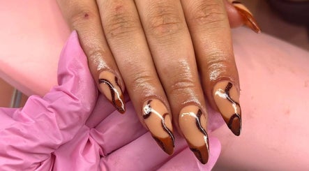 Elegant brown abstract nail art at Cherry Blossom Beauty in Thornaby, England, GB.