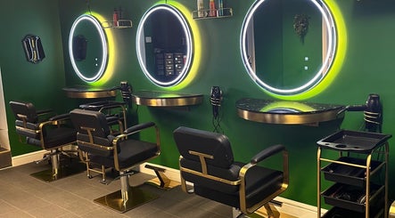 Halo Hair Salon