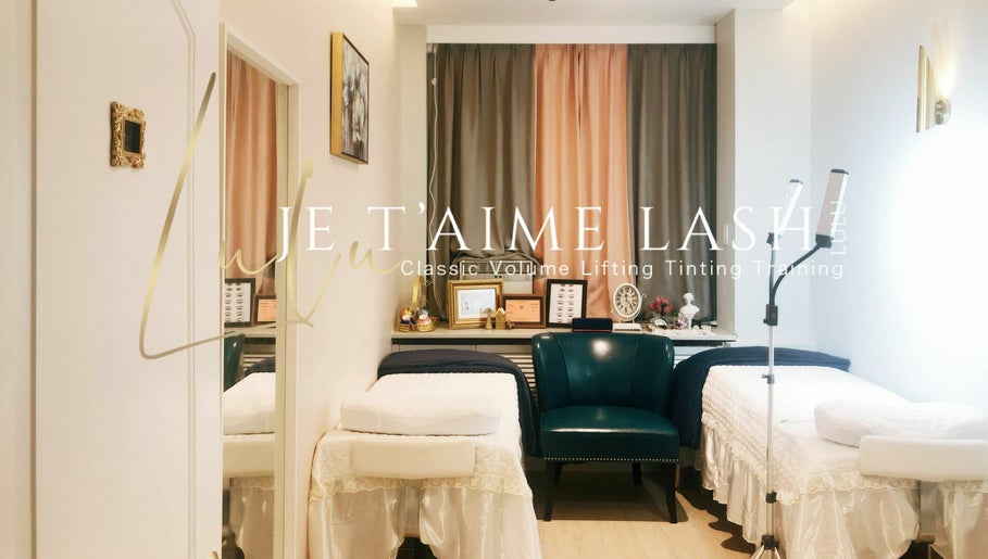 Je t’aime lash image 1