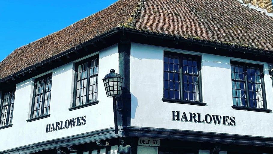Harlowes in Sandwich image 1