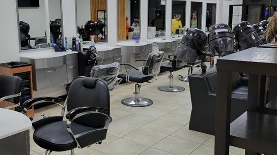 Salon of Pembroke Pines