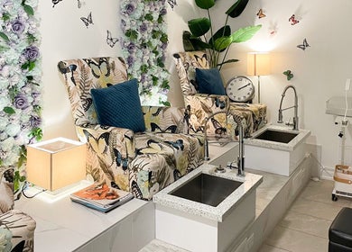 Luxurious spa chairs and floral decor at Fleuri Beauty and Spa, Markham, Ontario, CA, ideal for relaxation.