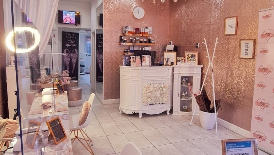 House of Beauty London image 1