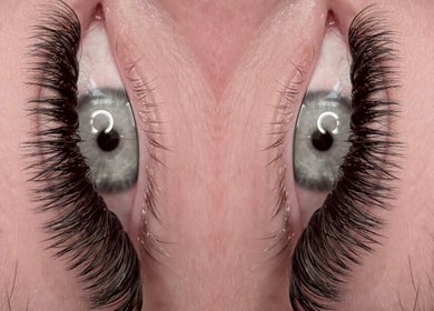 Close-up of eyelash extensions at BLUSH in Sancton, England, GB, showcasing eye beauty transformation.