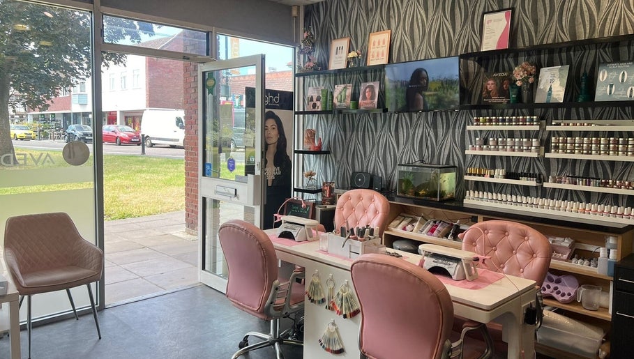 Pixies Hair & Beauty Salon Stubbington изображение 1