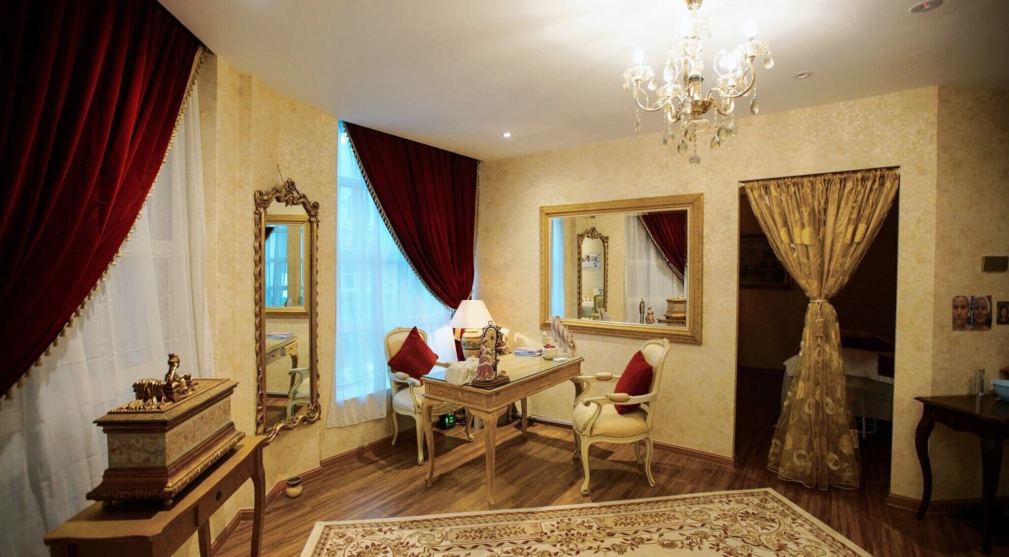 Luxurious interior of Emma Lizs Subang Jaya, Subang Jaya, Selangor, MY with elegant decor and warm lighting.