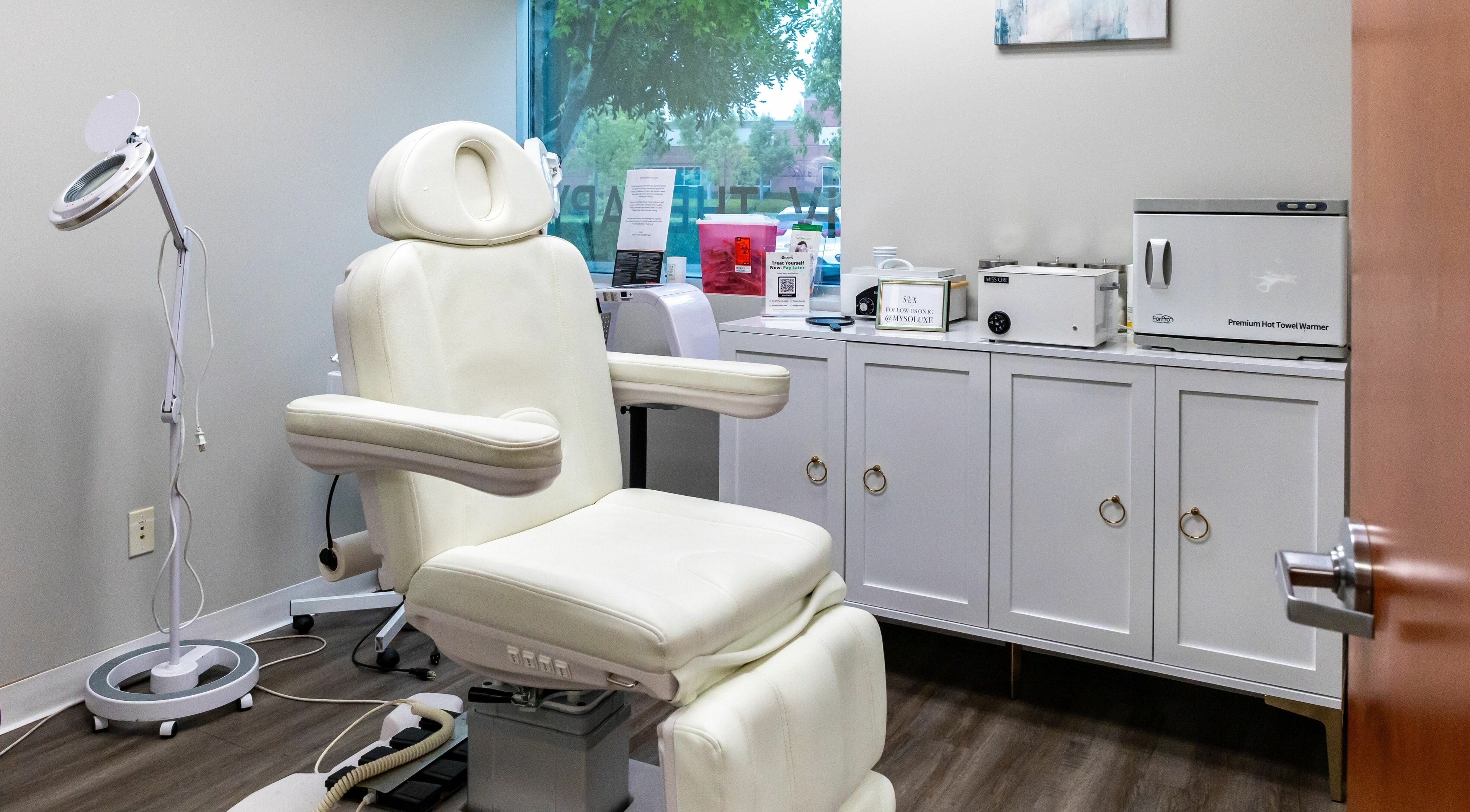 Luxurious treatment chair at So Luxe Med Spa, Rancho Cucamonga, California, US, offering comfort and relaxation.